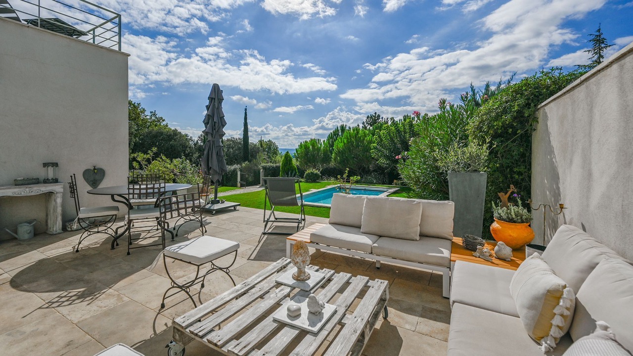 Photo of Outdoor in Villelaure