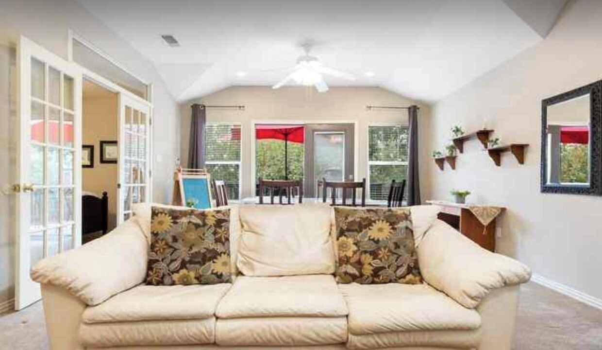 Photo of Livingroom in Austin