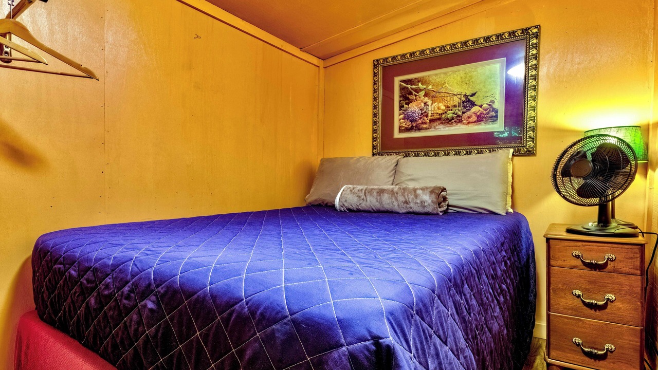 Photo of Bedroom in Cherokee