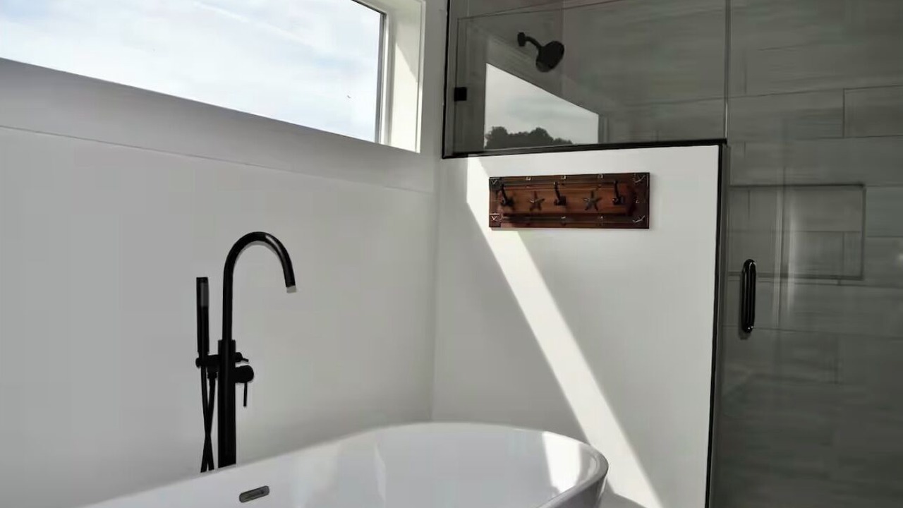 Photo of Bathroom in Gainesboro