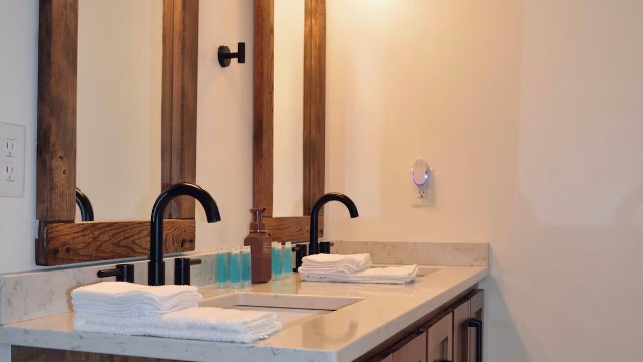 Photo of Bathroom in Gainesboro