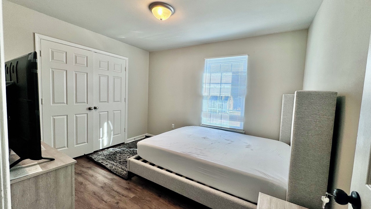Photo of Bedroom in Thornburg