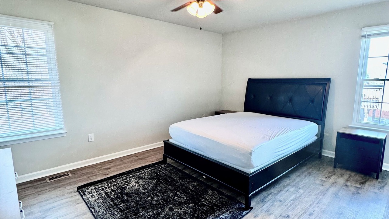 Photo of Bedroom in Thornburg
