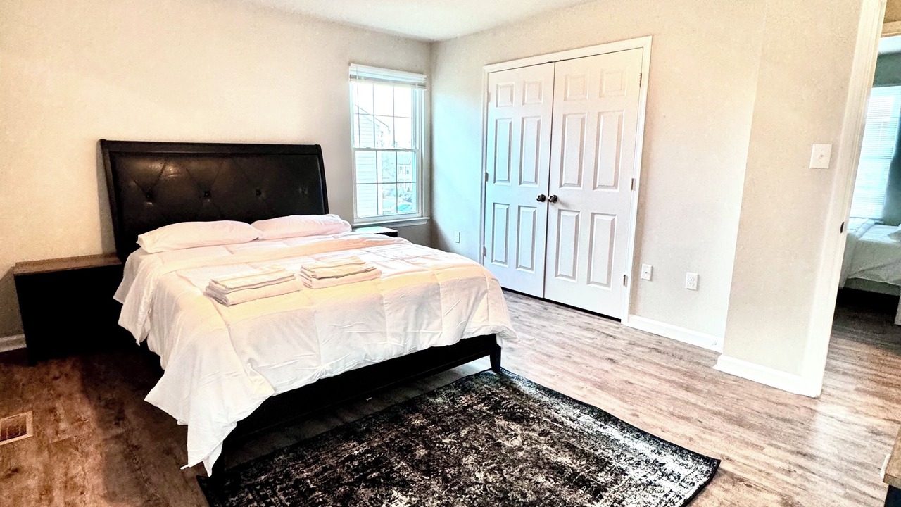 Photo of Bedroom in Thornburg