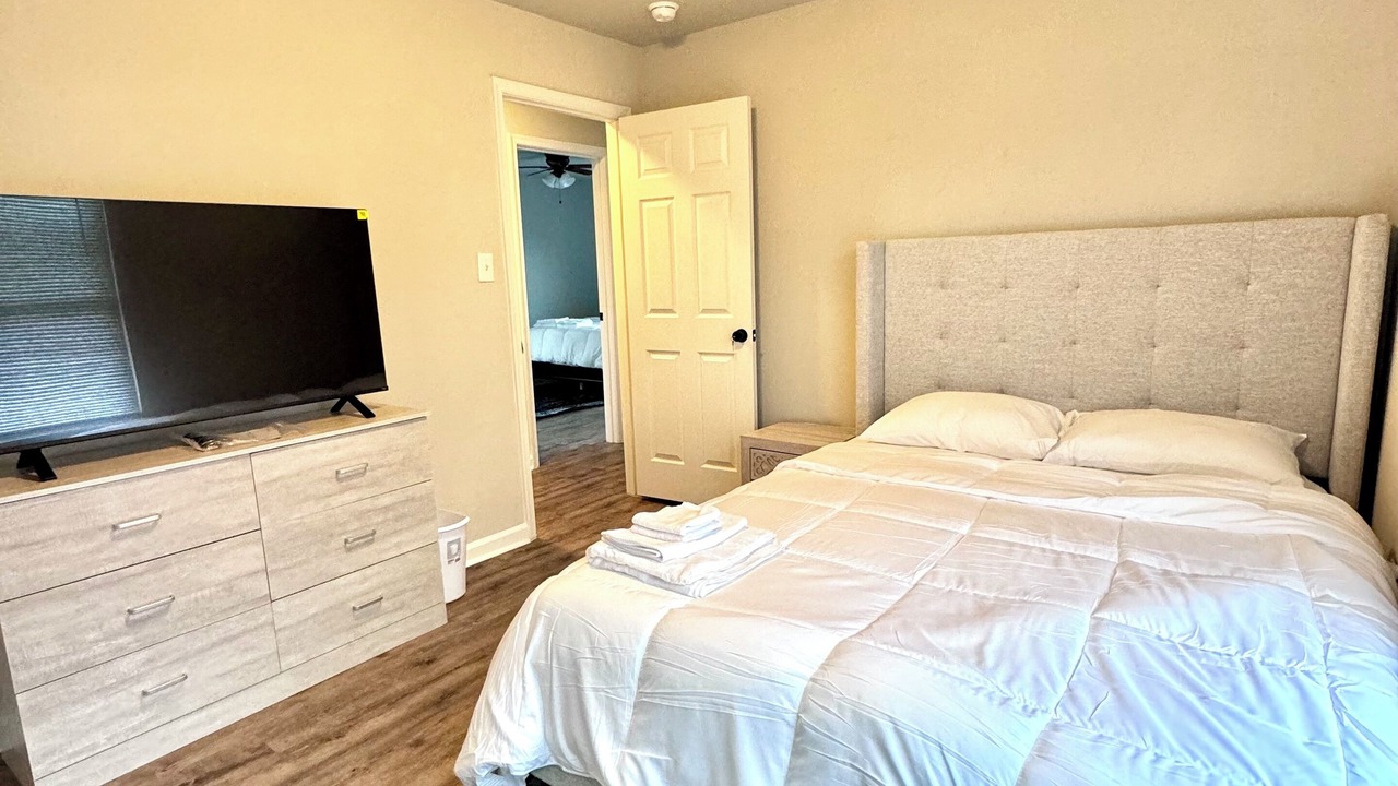 Photo of Bedroom in Thornburg