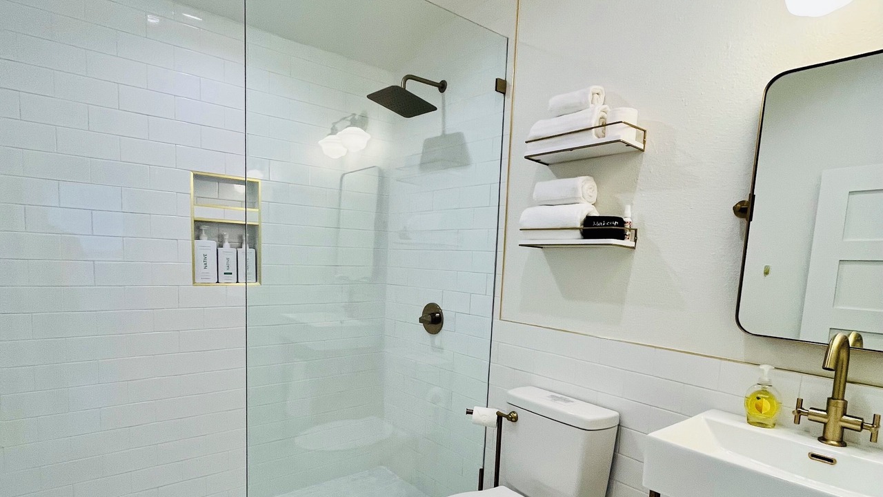 Photo of Bathroom in Mason