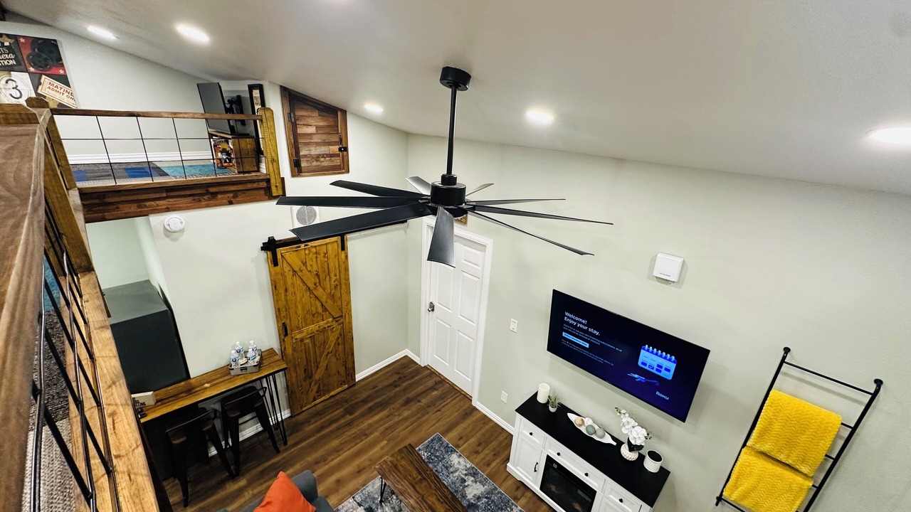 Photo of Livingroom in Kountze