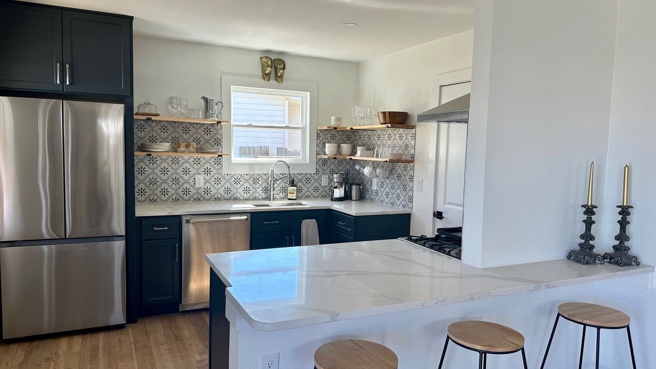 Photo of Kitchen in Buchanan Dam