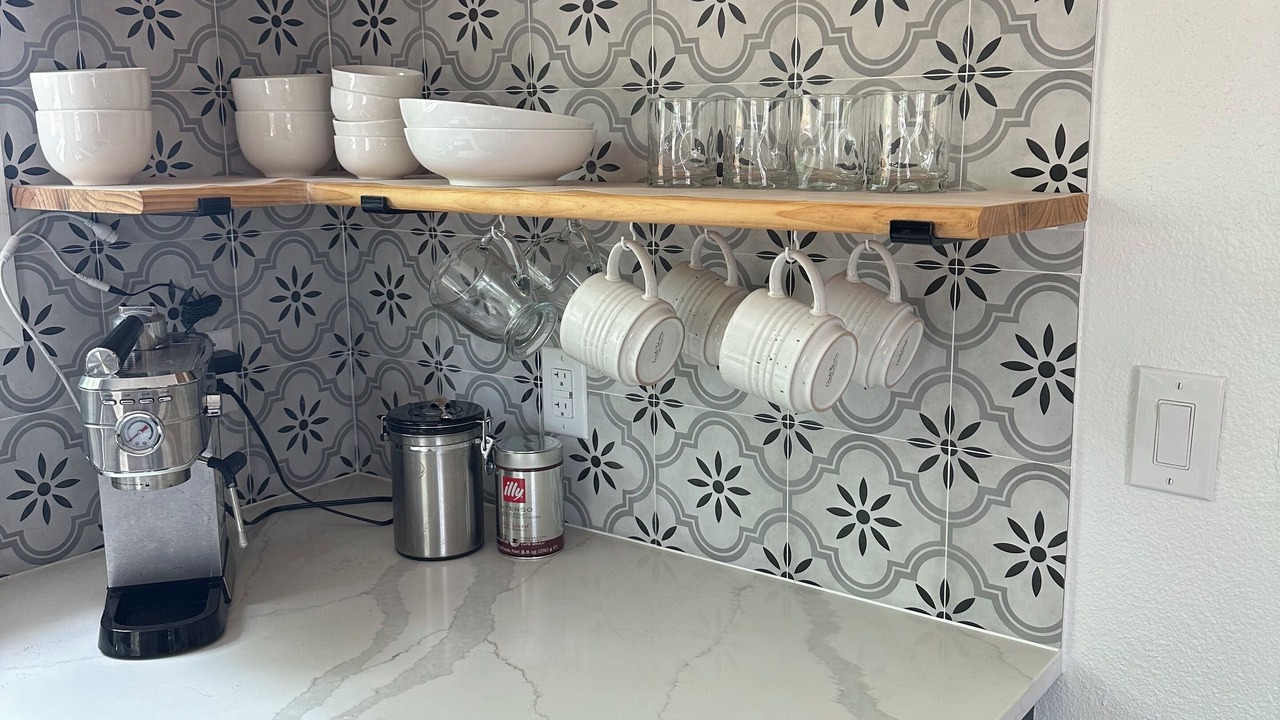 Photo of Kitchen in Buchanan Dam
