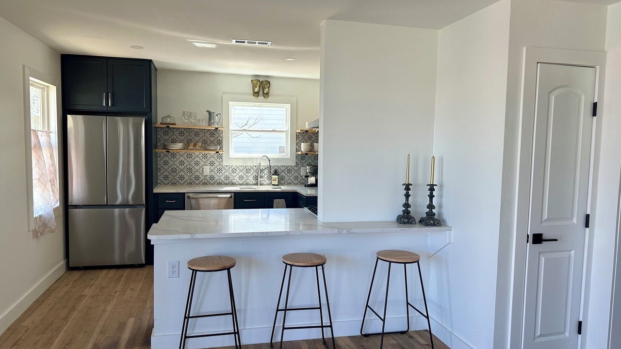 Photo of Kitchen in Buchanan Dam