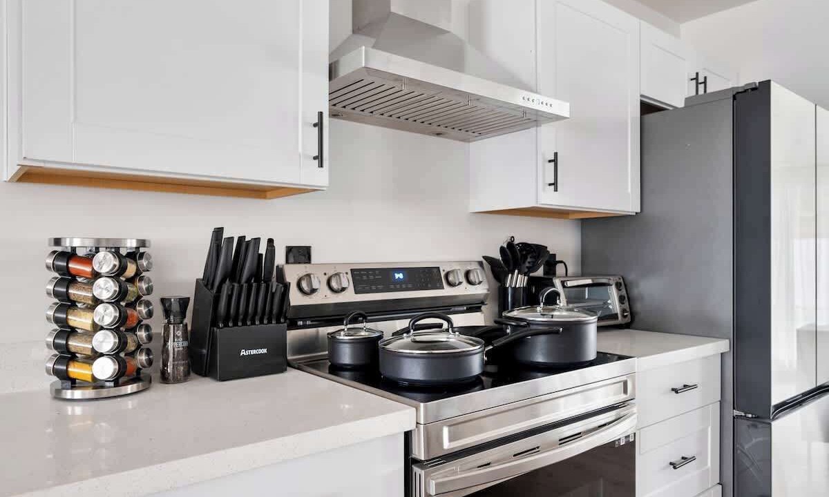 Photo of Kitchen in New Papago Parkway