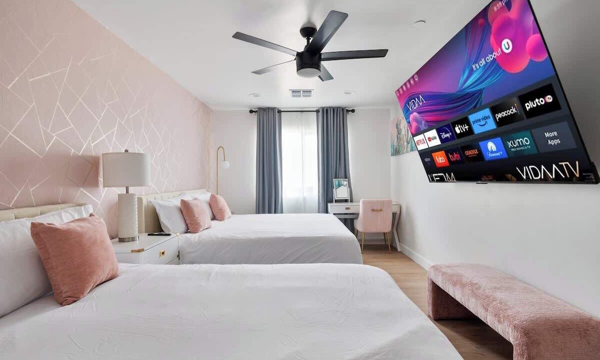 Photo of Bedroom in New Papago Parkway