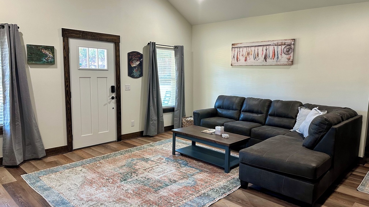 Photo of Livingroom in Zavalla