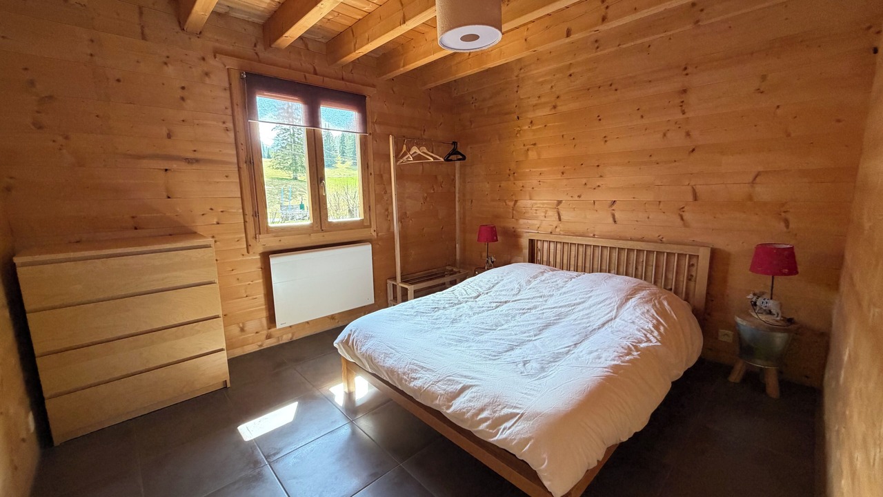 Photo of Bedroom in Premanon