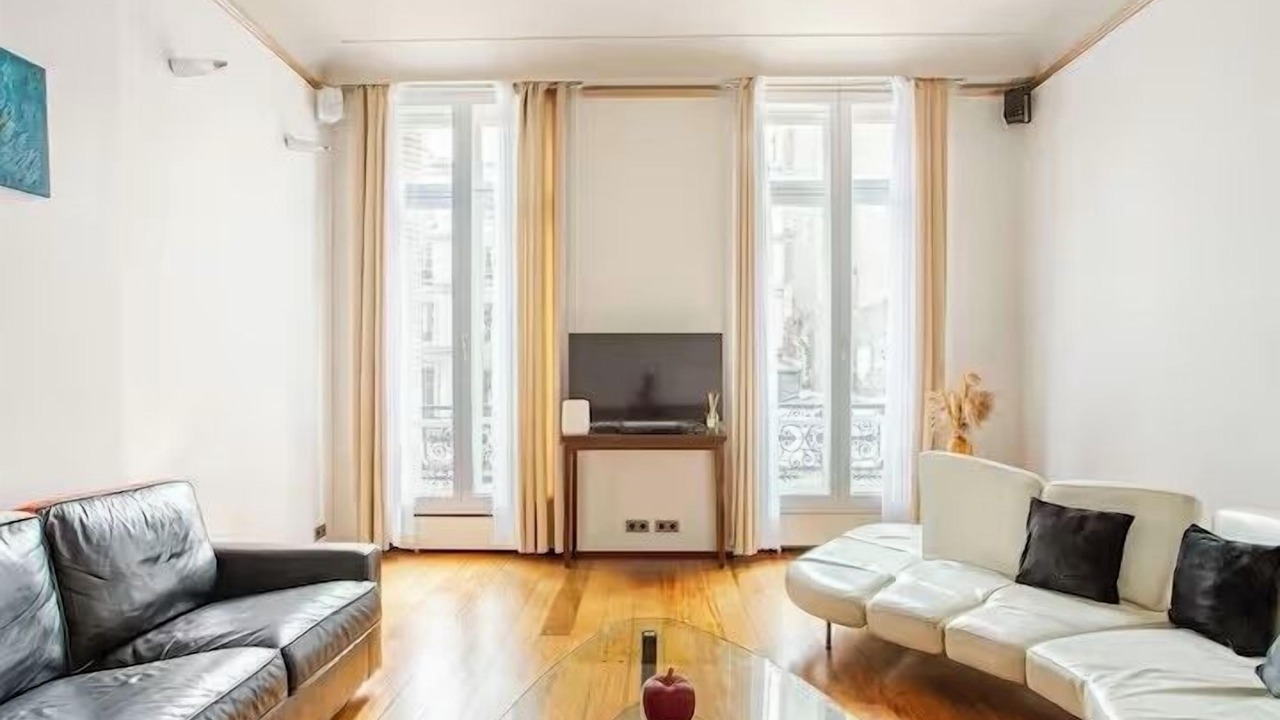 Photo of Livingroom in Arts-et-Metiers