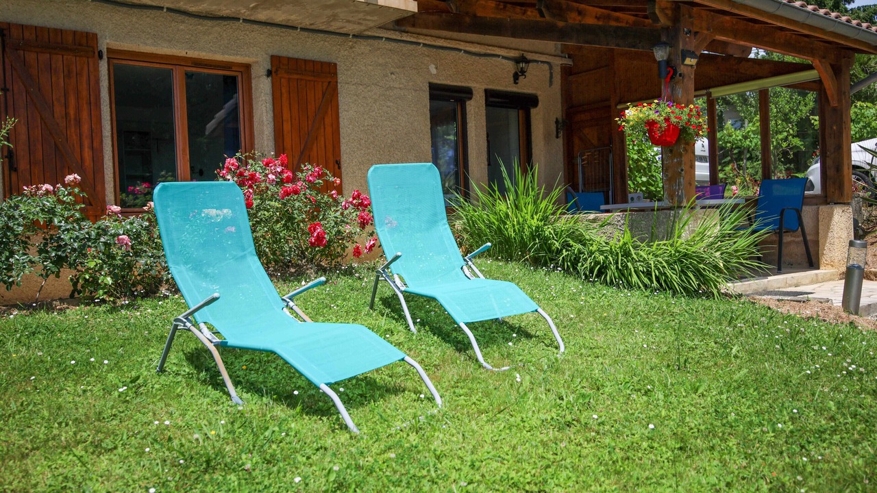 Photo of Outdoor in Arnos