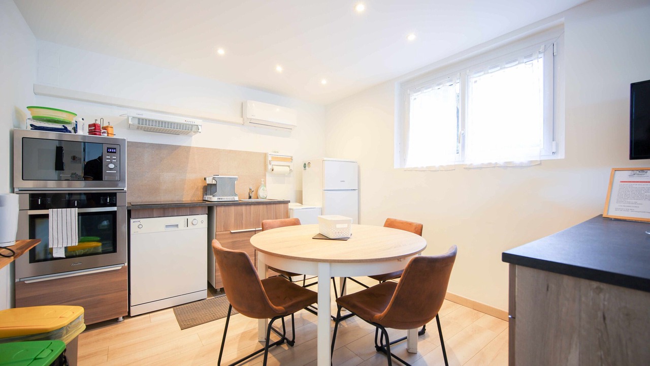 Photo of Kitchen in Arnos