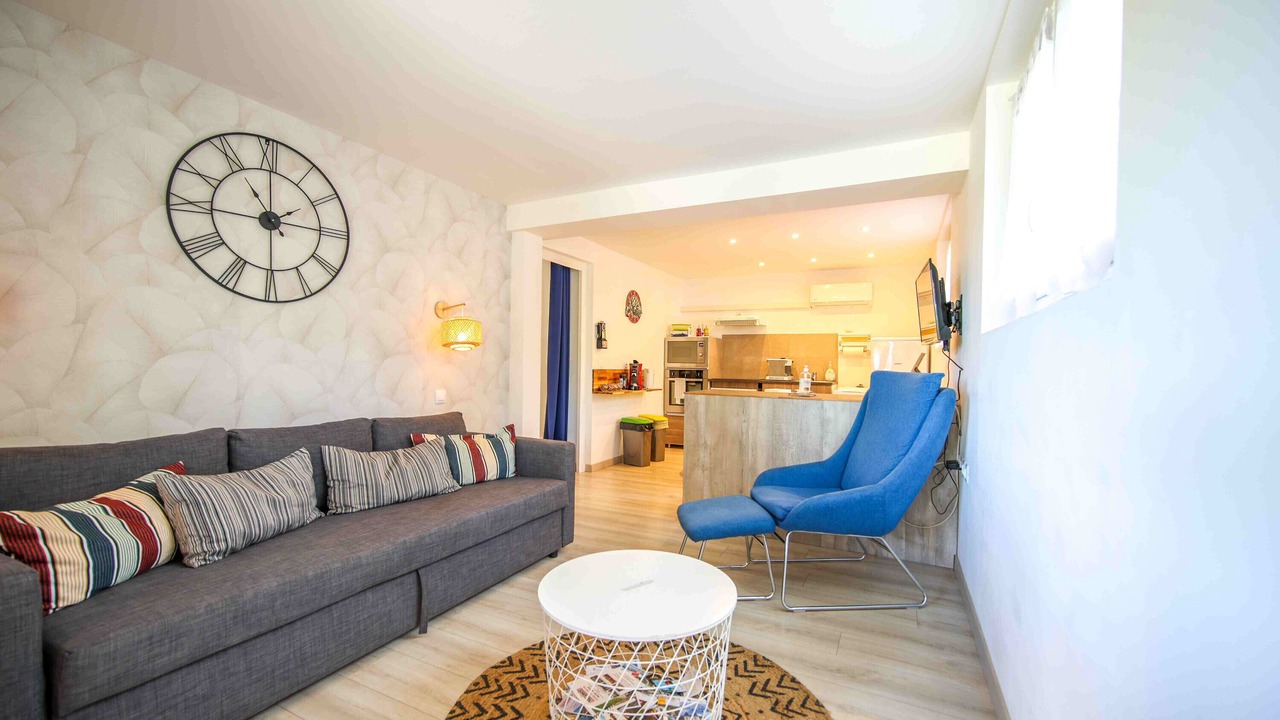 Photo of Livingroom in Arnos