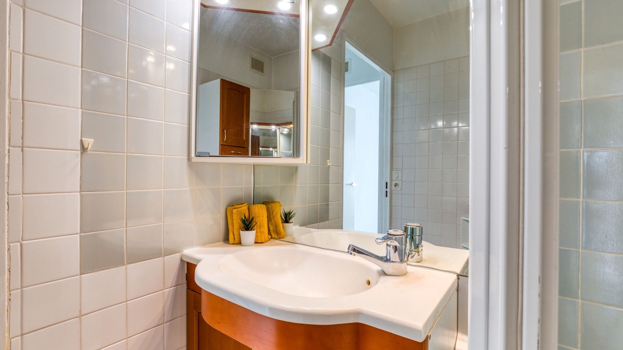 Photo of Bathroom in La Grande-Motte