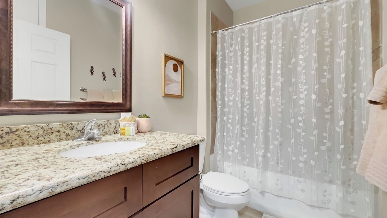 Photo of Bathroom in Parkwood Ranch