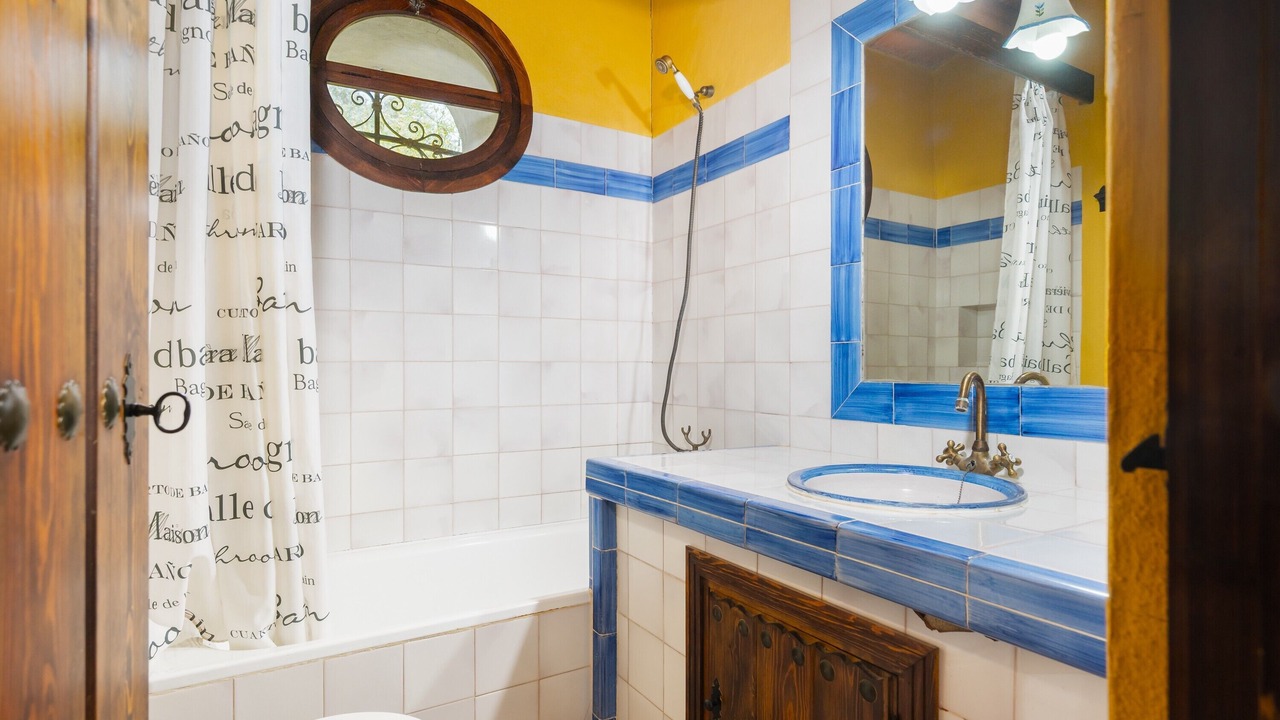 Photo of Bathroom in Constantina