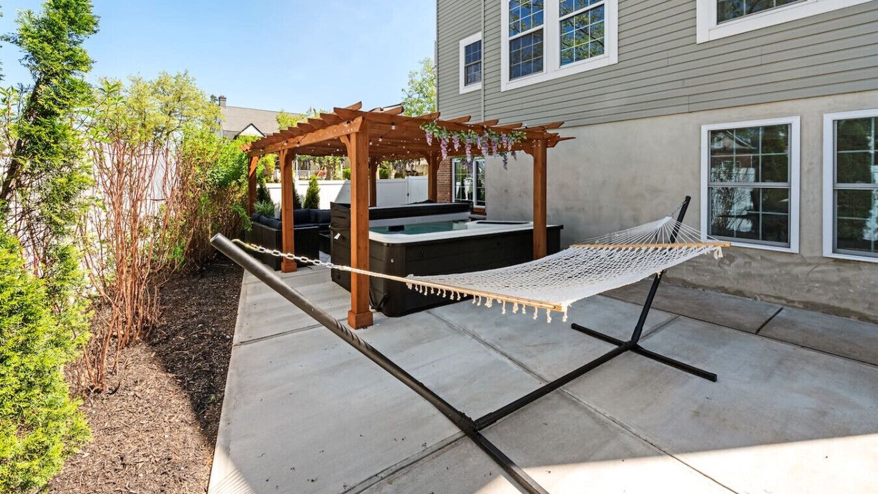 Photo of Patio Balcony in Constable Hook