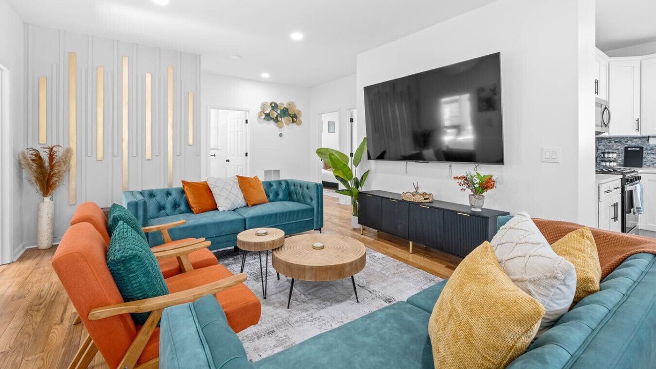 Photo of Livingroom in Constable Hook