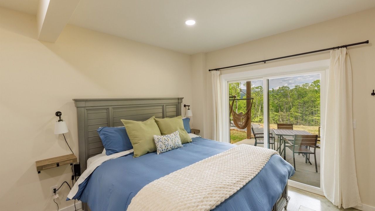 Photo of Bedroom in Stanardsville