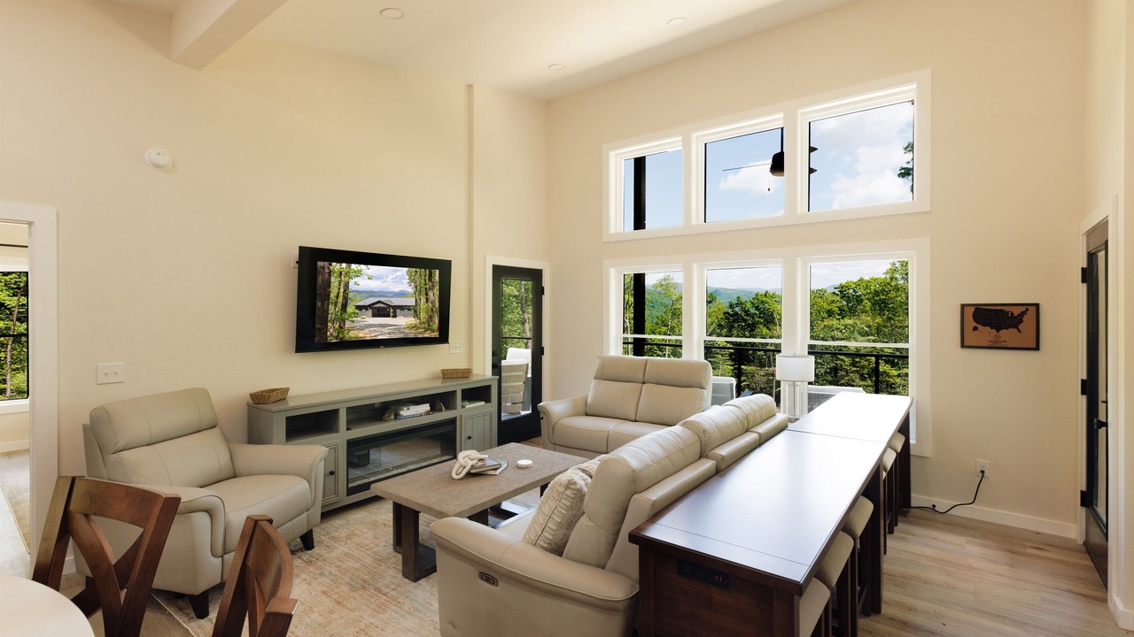 Photo of Livingroom in Stanardsville