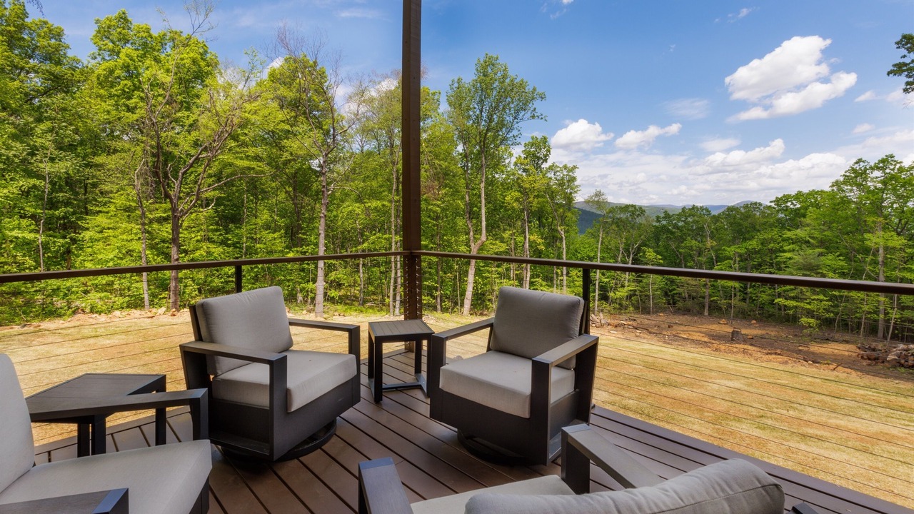 Photo of Patio Balcony in Stanardsville