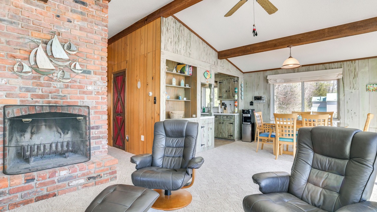 Photo of Livingroom in Greenbush