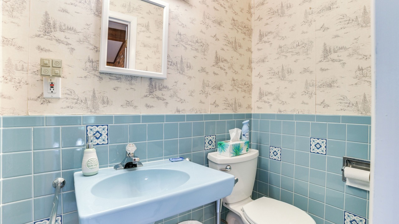 Photo of Bathroom in Greenbush