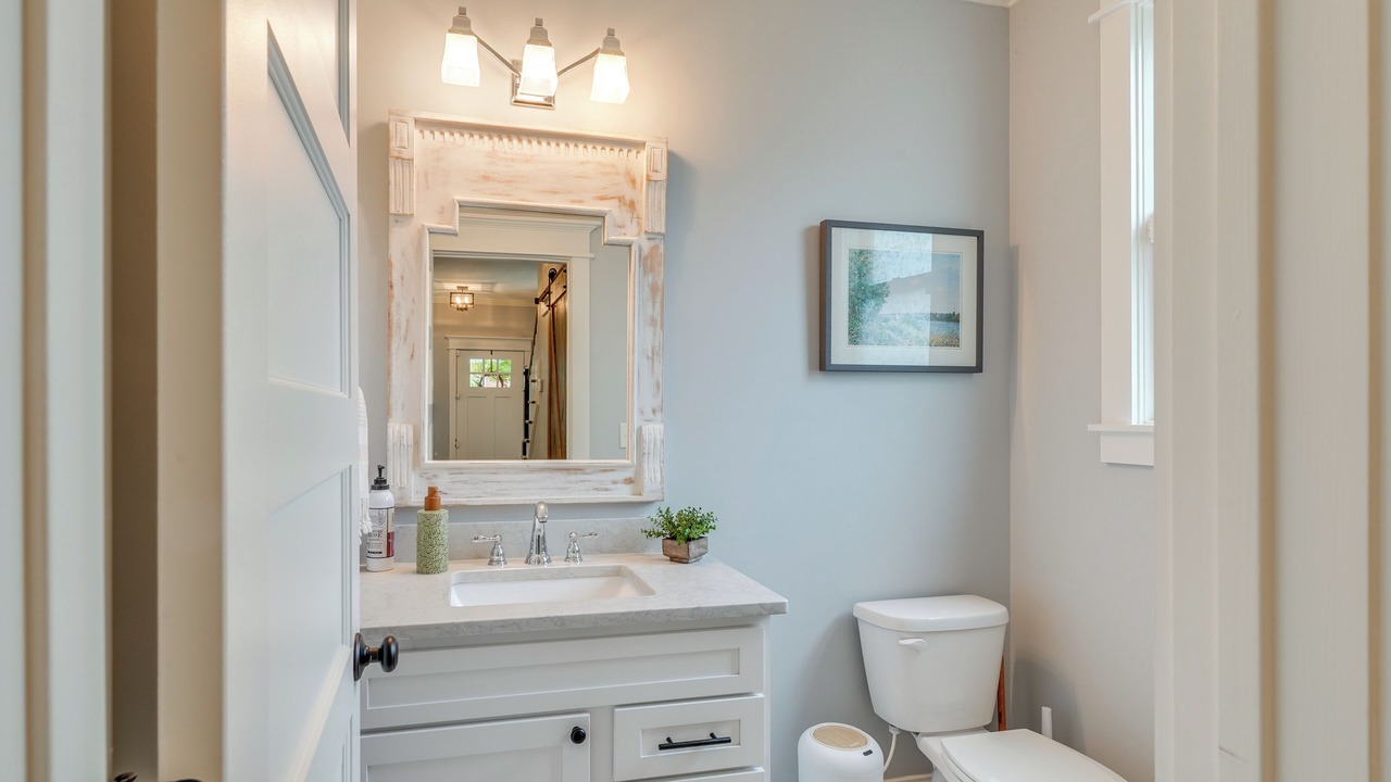Photo of Bathroom in Duke Park