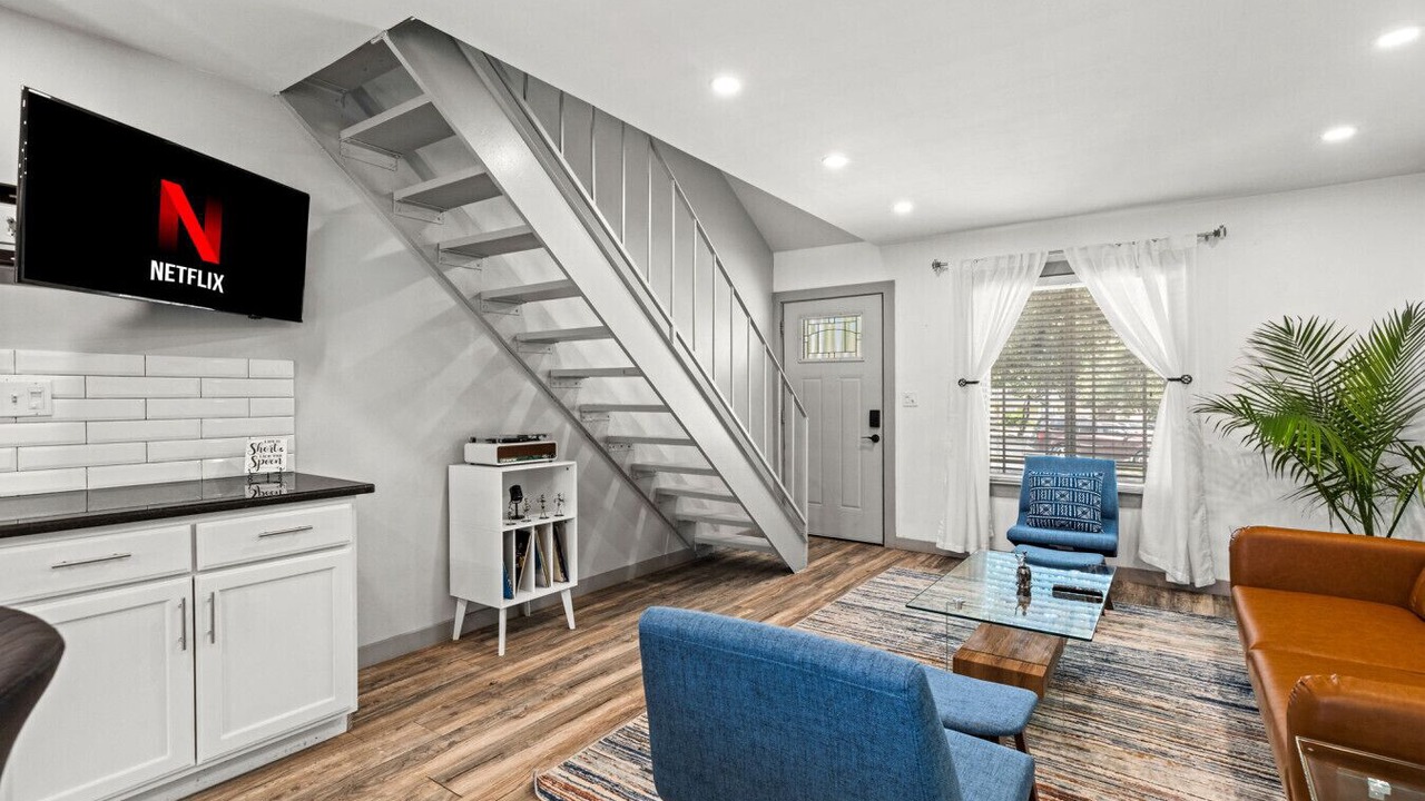Photo of Livingroom in St. Edwards