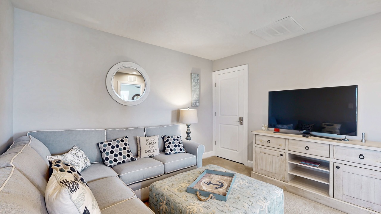 Photo of Livingroom in Frankford