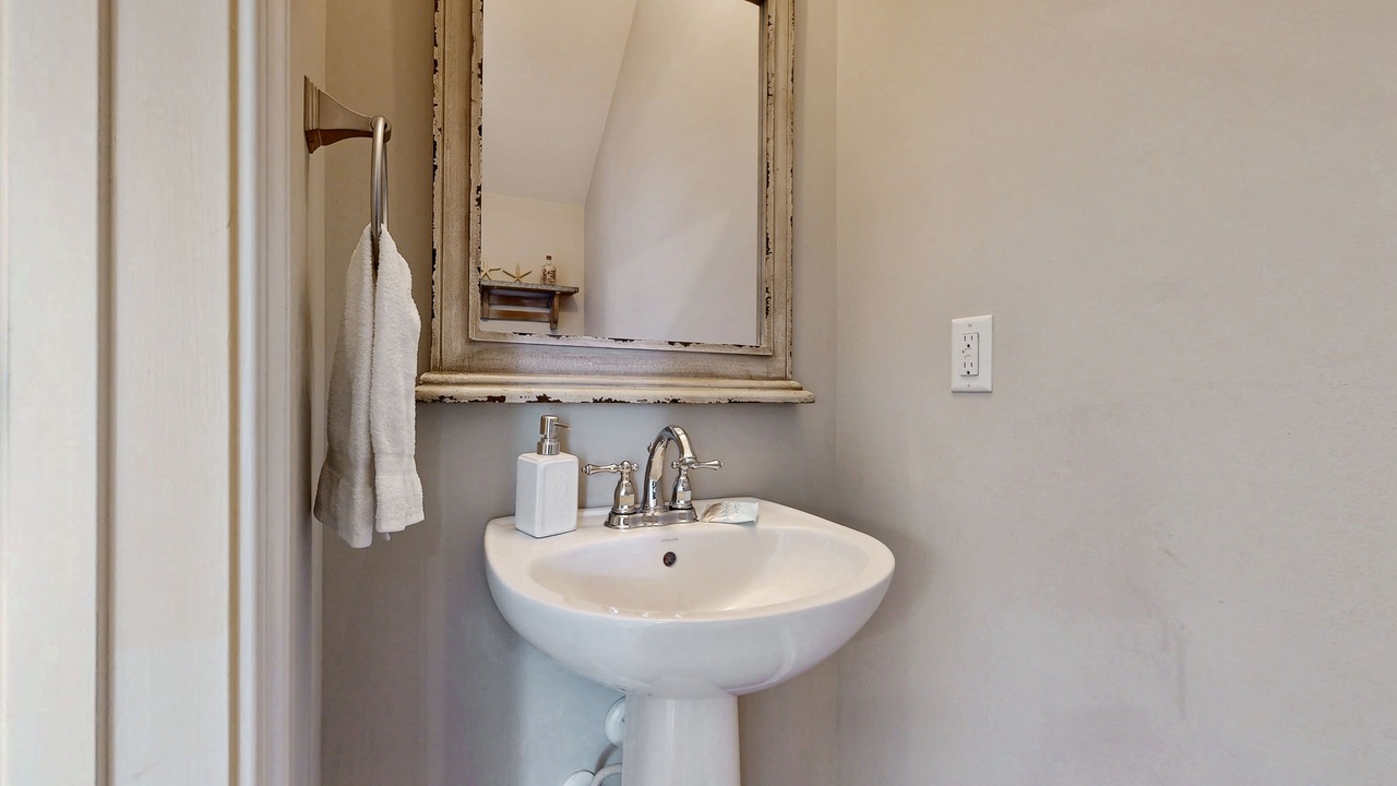 Photo of Bathroom in Frankford