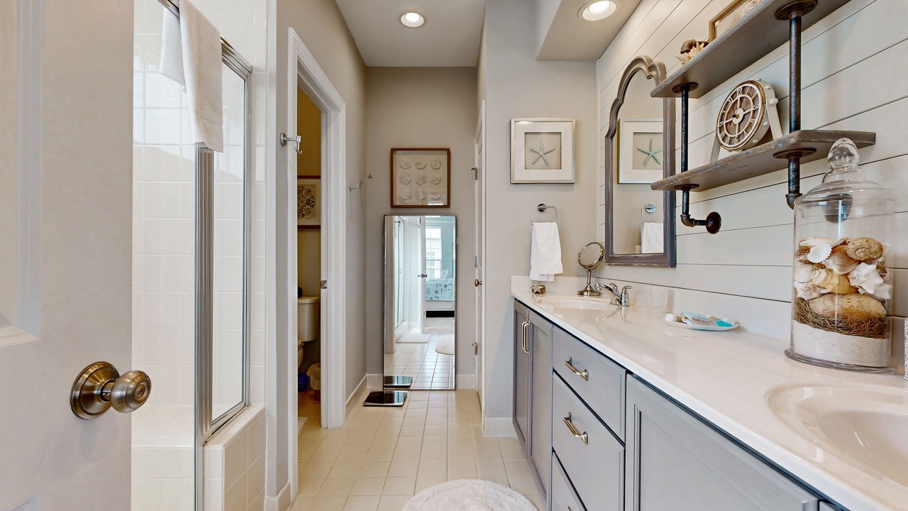 Photo of Bathroom in Frankford