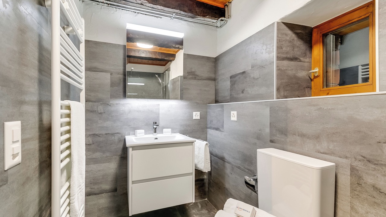 Photo of Bathroom in Intragna