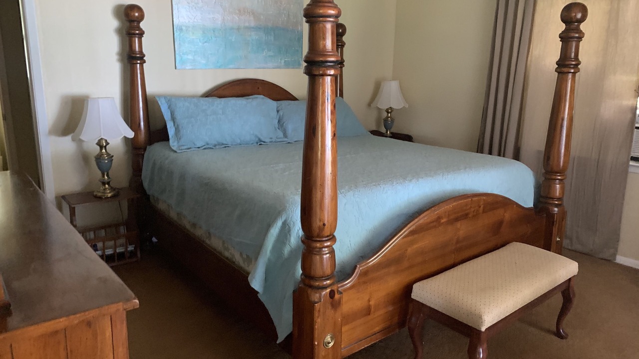 Photo of Bedroom in West Livingston