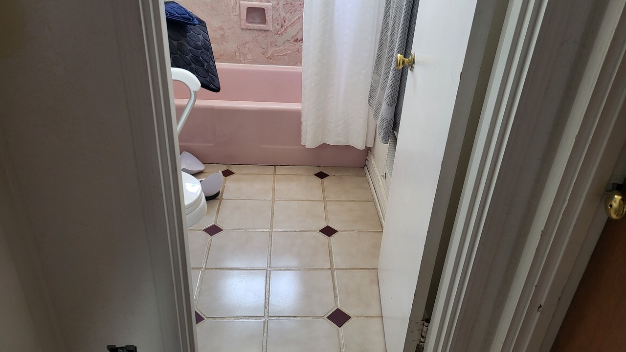 Photo of Bathroom in Northeast Heights