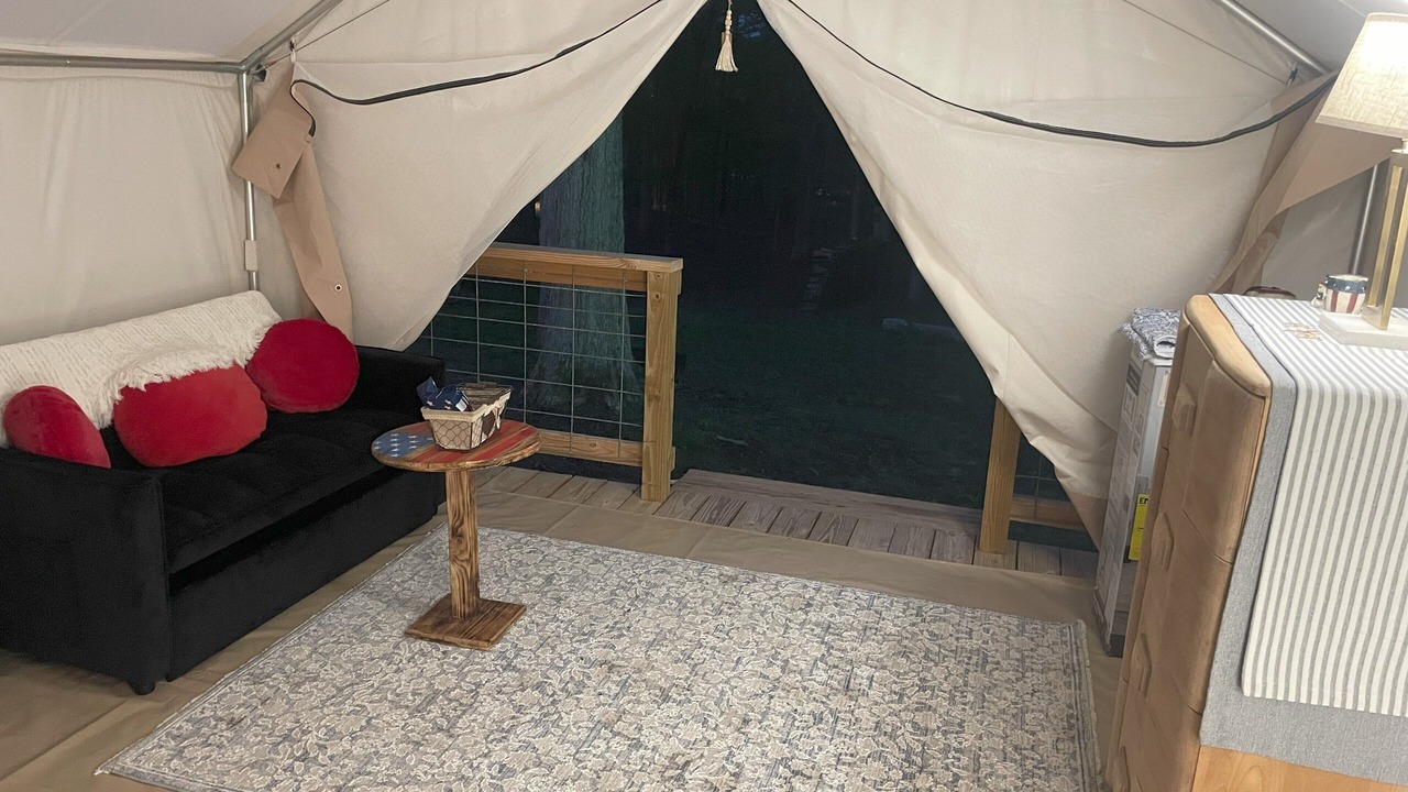 Photo of Livingroom in Eufaula