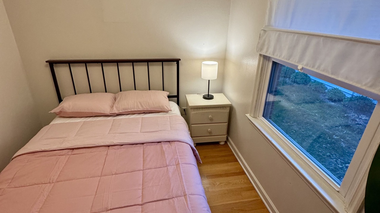 Photo of Bedroom in Florissant