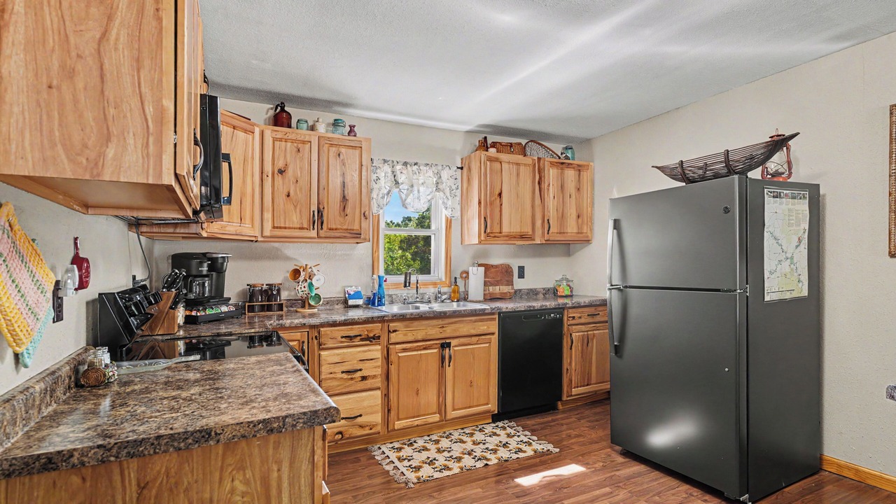 Photo of Kitchen in Eminence