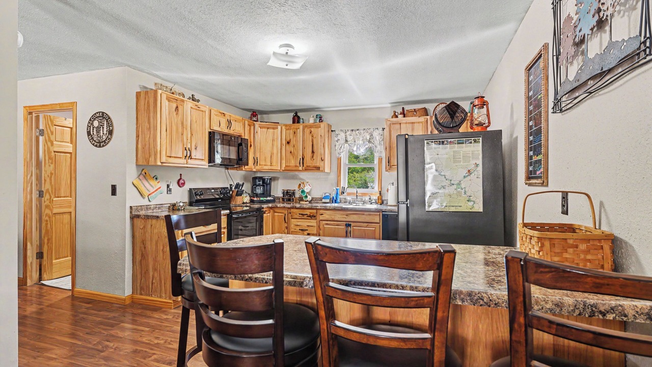 Photo of Kitchen in Eminence