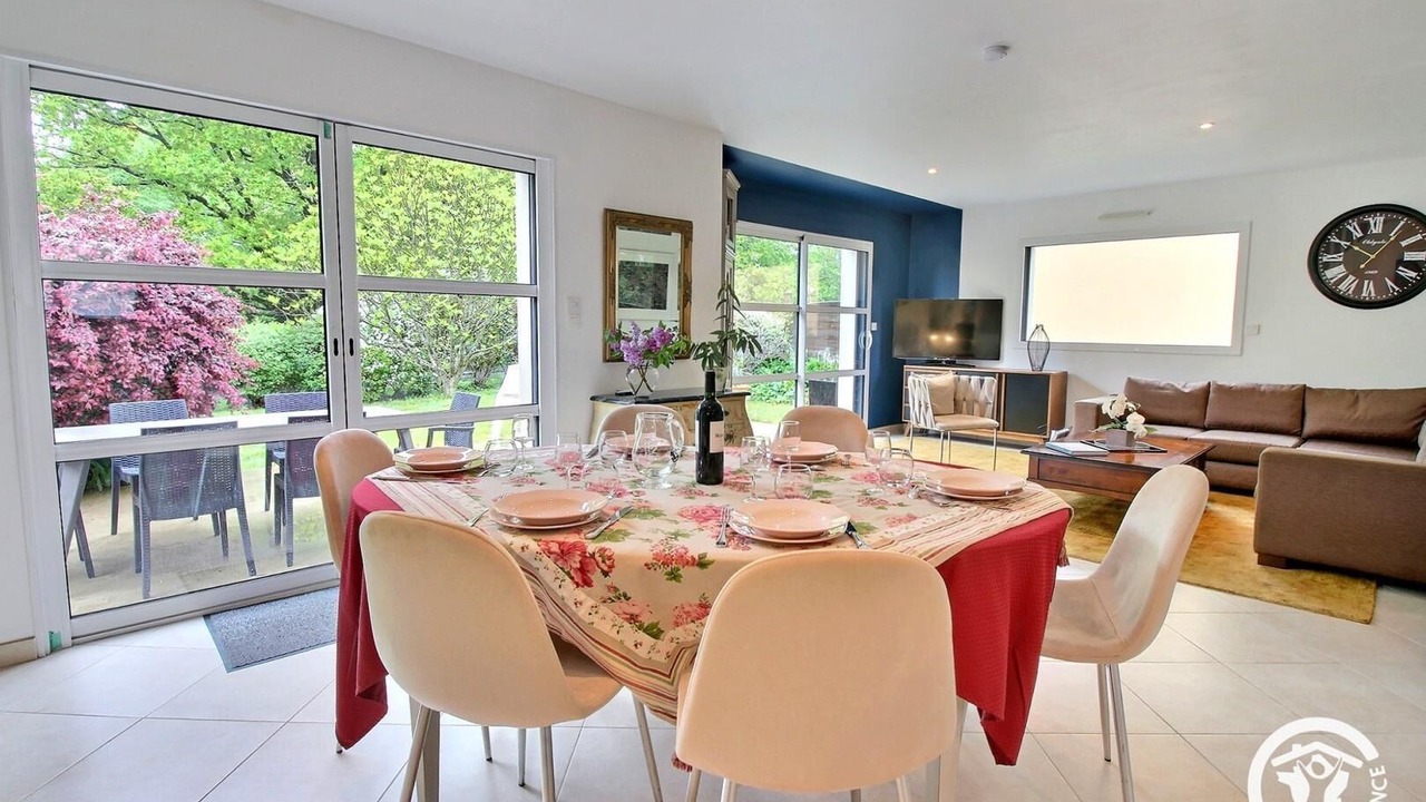 Photo of Others in Theix-Noyalo