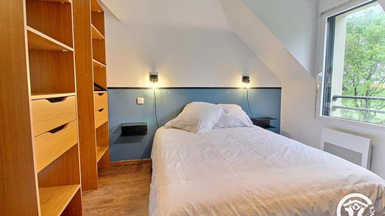 Photo of Bedroom in Theix-Noyalo