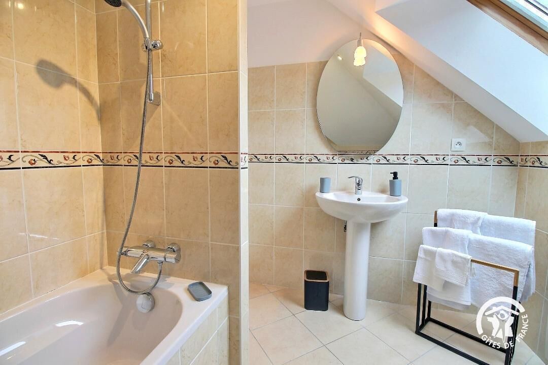 Photo of Bathroom in Theix-Noyalo