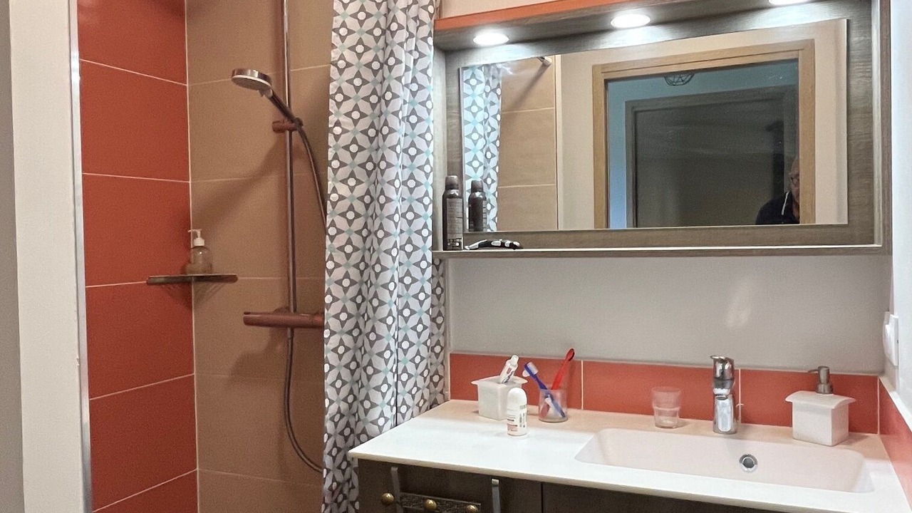 Photo of Bathroom in Meximieux