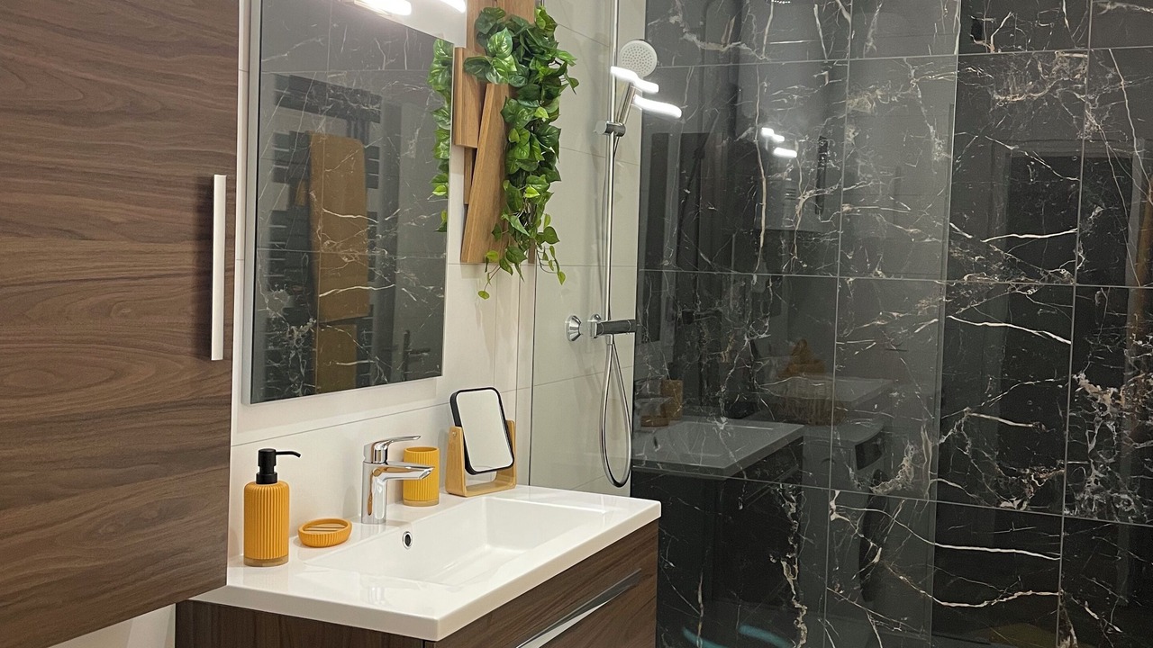 Photo of Bathroom in Moulins