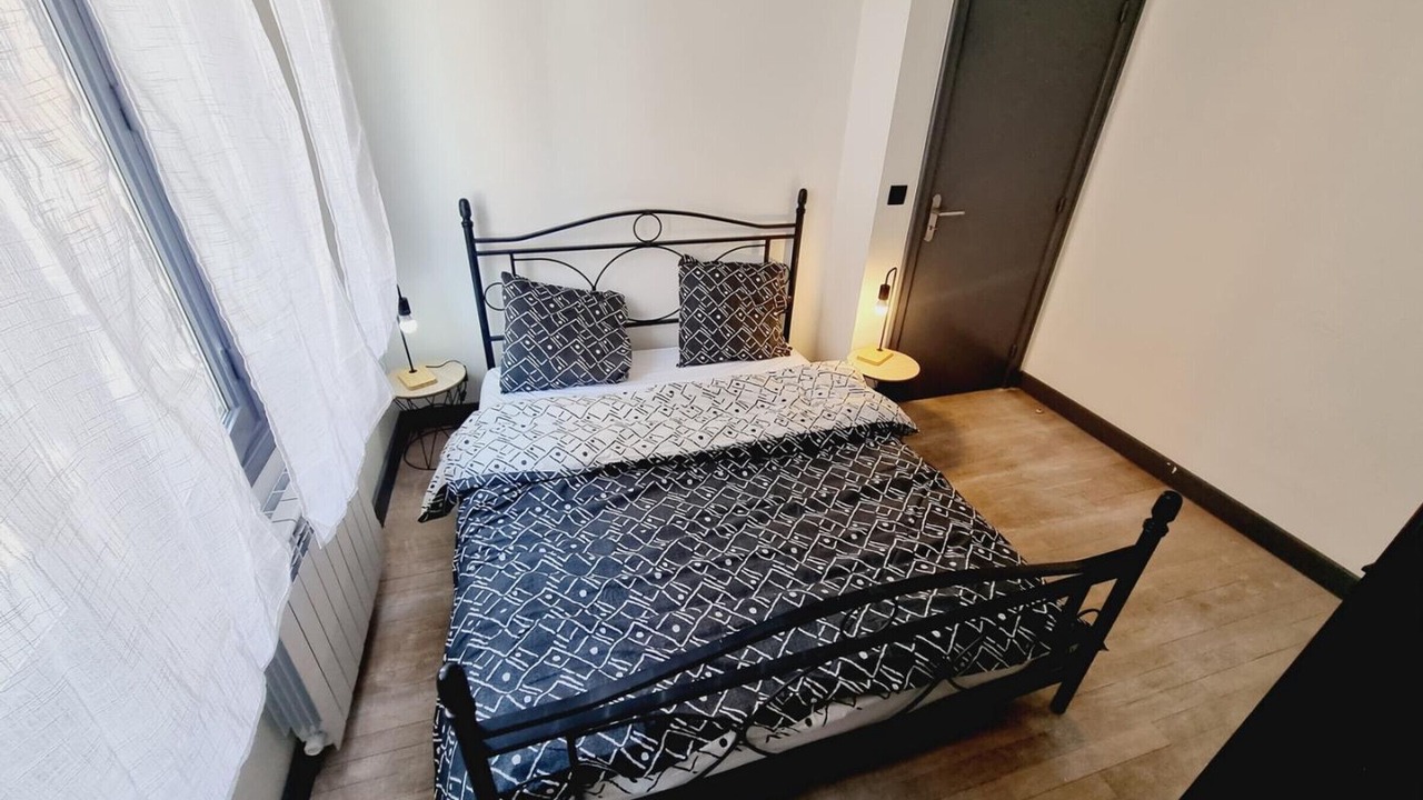 Photo of Bedroom in Valenciennes
